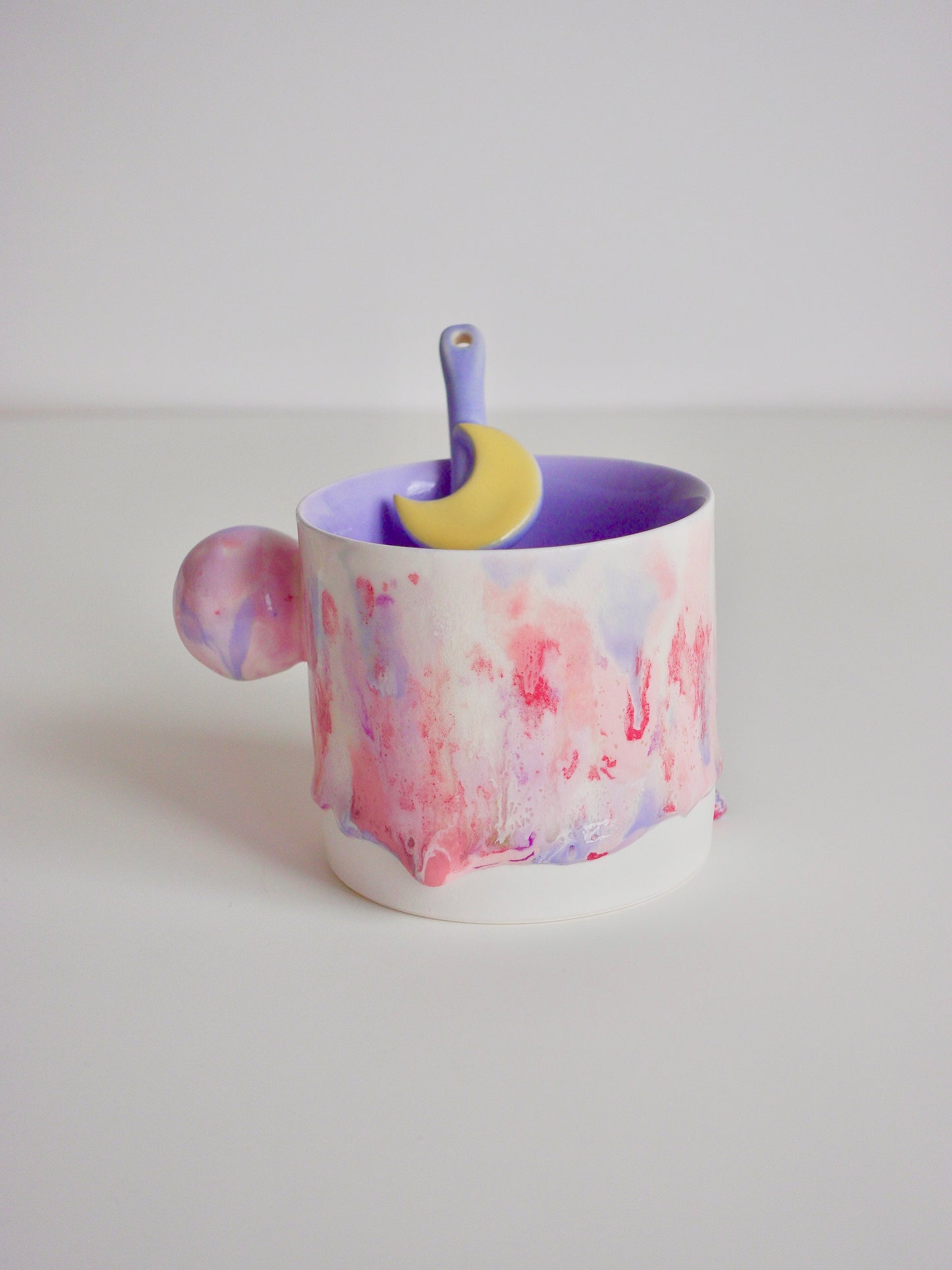 Drippy Pastel Ball Handle Mug 1