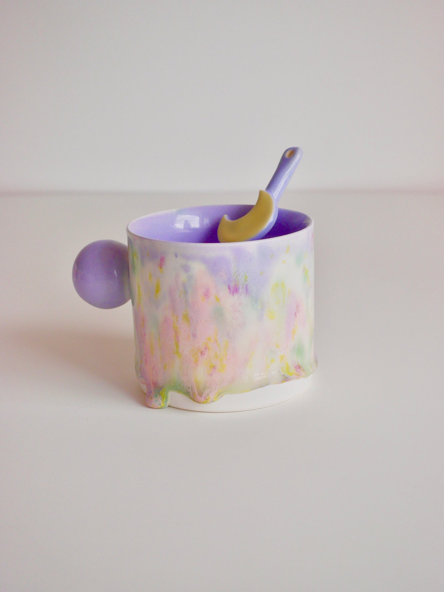 Drippy Pastel Ball Handle Mug 2