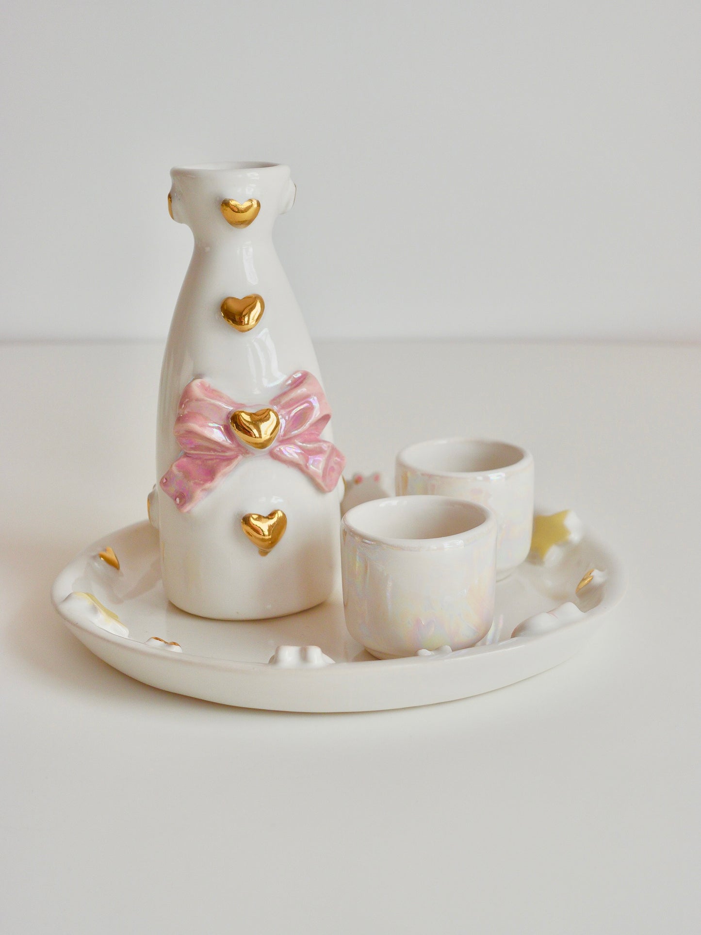 White + Gold Sake Set