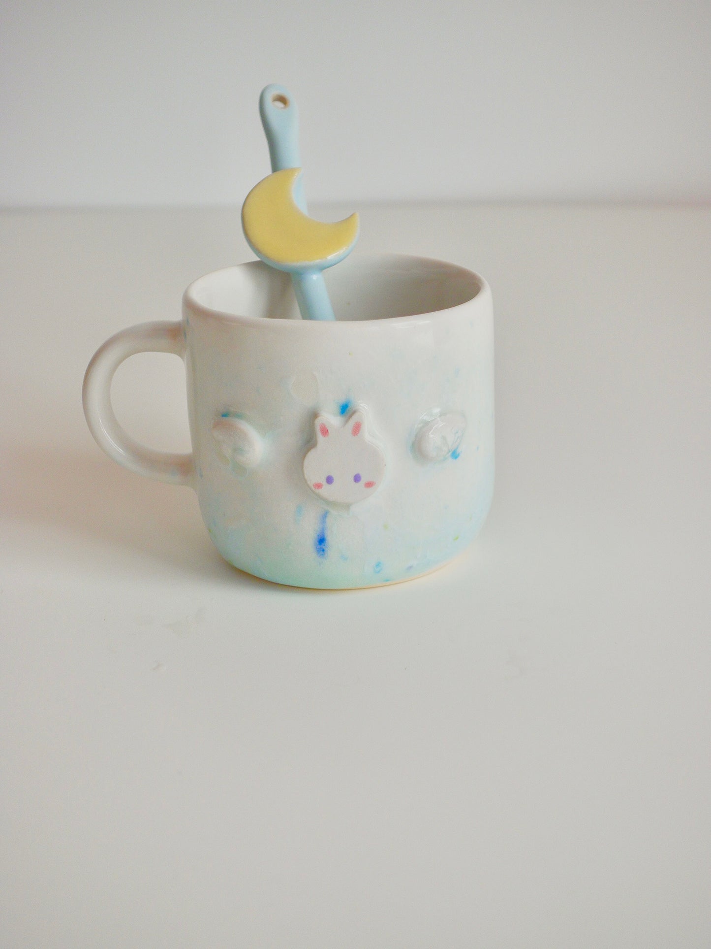 Icy Smooth Bun Bun Cup