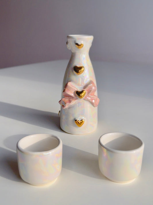 Dreamy White Sake Set
