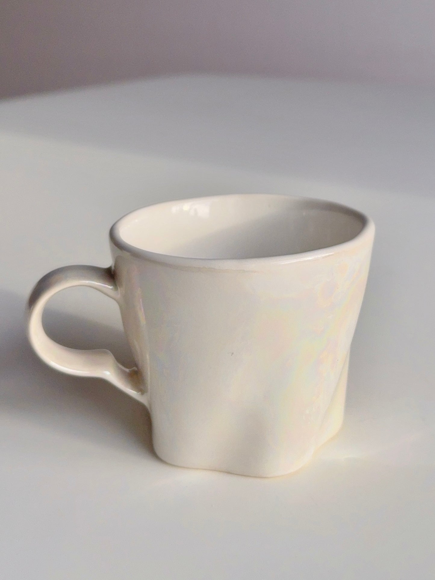 Pearlescent Bun Bow Floral Cup