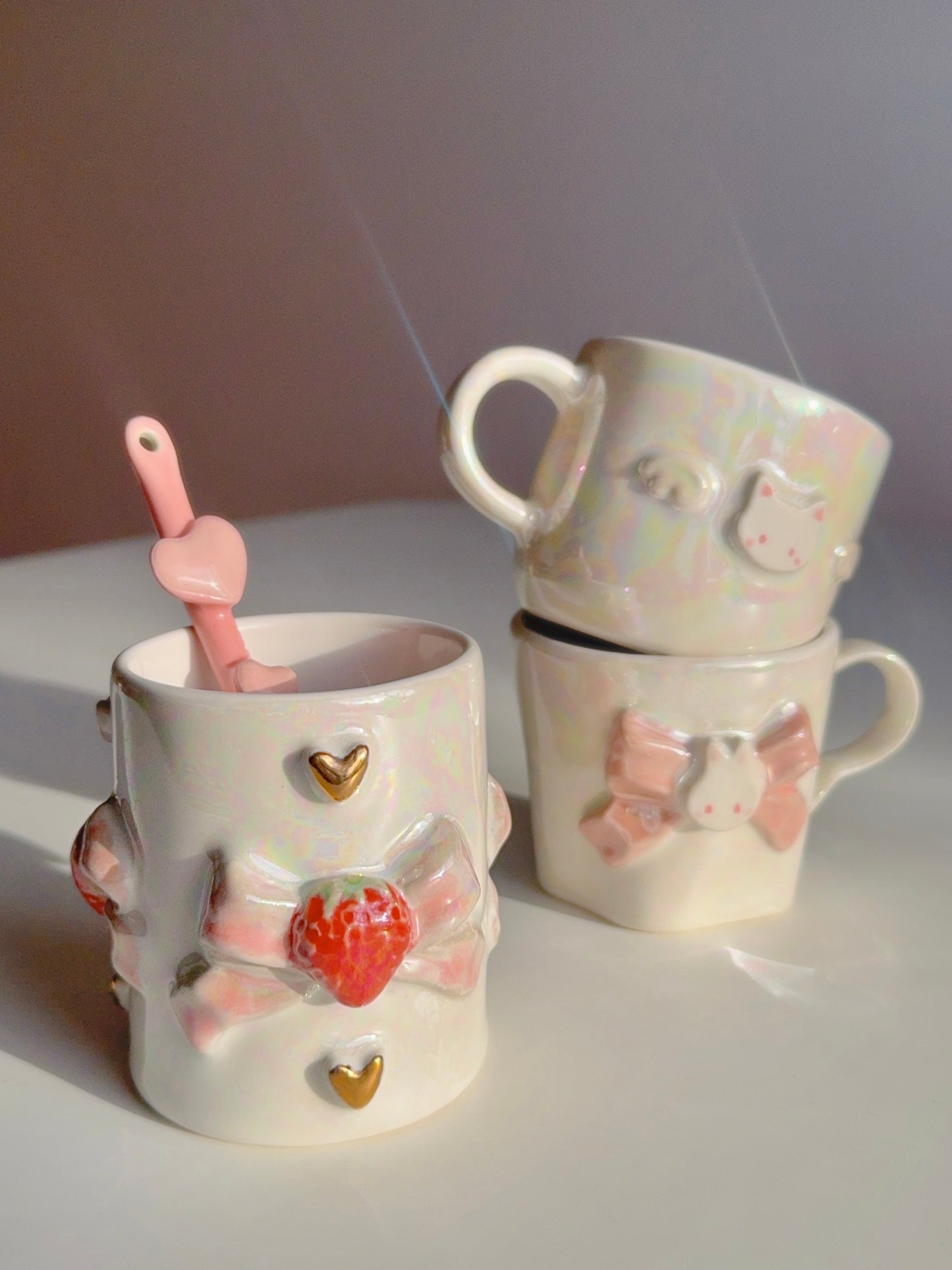 Pearlescent Bun Bow Floral Cup