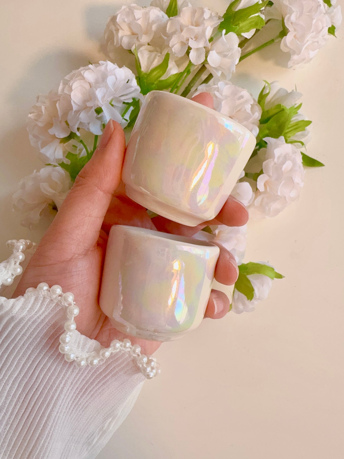 Dreamy White Sake Set