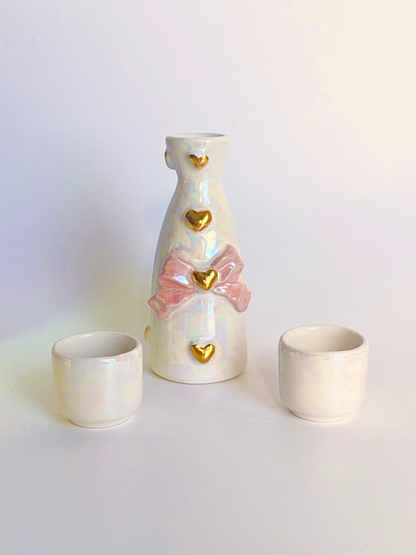 Dreamy White Sake Set